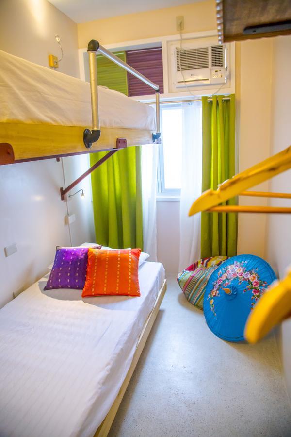 Flotsam And Jetsam Artist Beach Hostel San Juan  Eksteriør billede