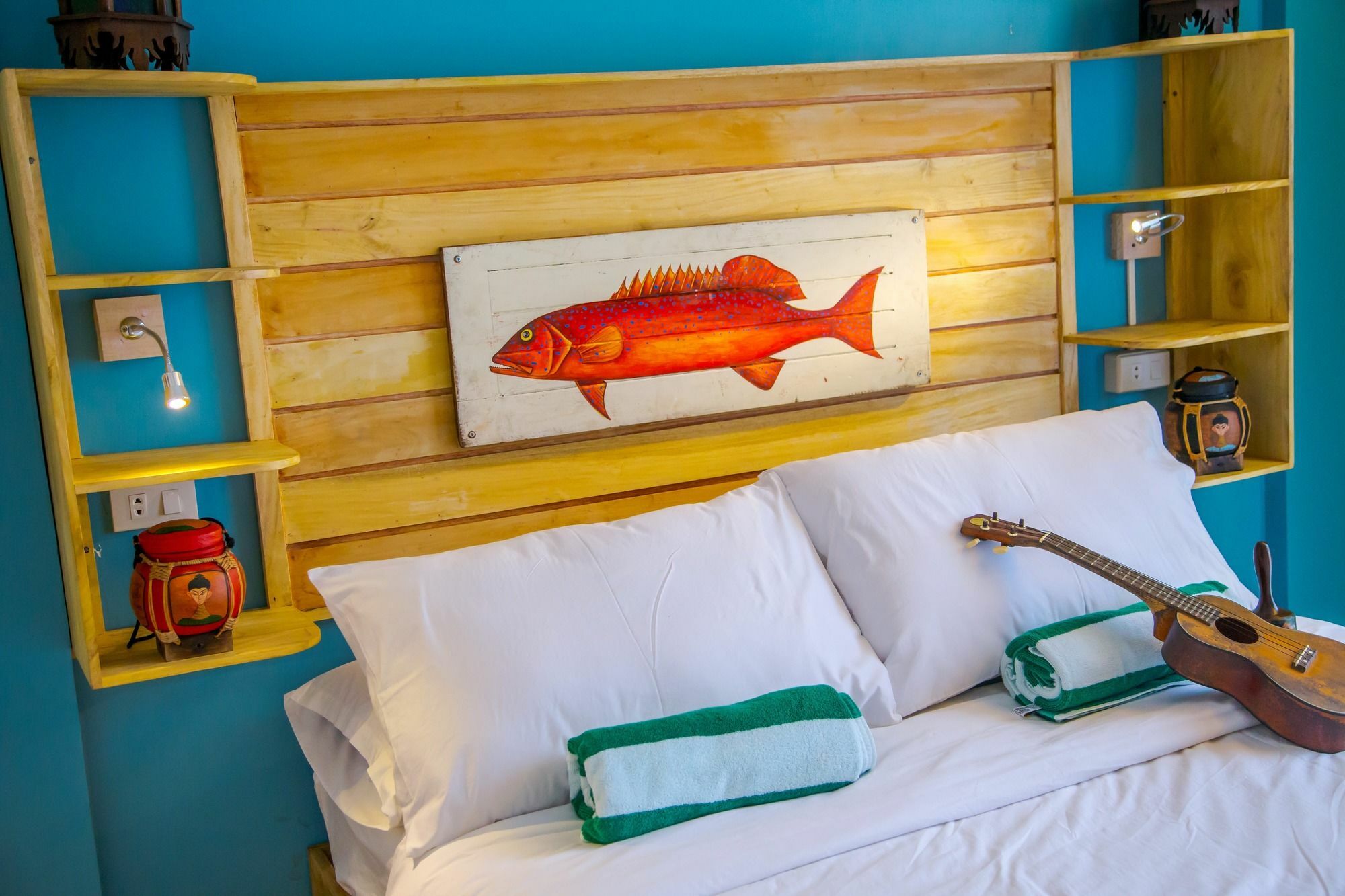 Flotsam And Jetsam Artist Beach Hostel San Juan  Eksteriør billede